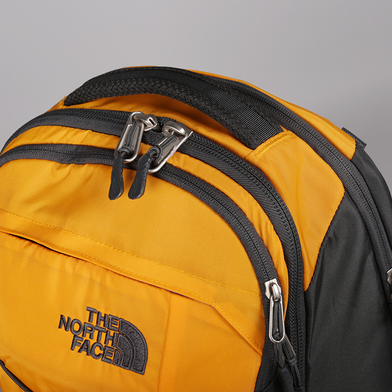  желтый рюкзак The North Face Borealis 28L T93KV3K7N - цена, описание, фото 3